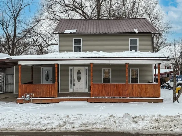 395 Main St, Waterford, OH 45786