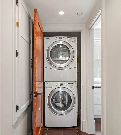 619 Franklin St #2 — Photo 11