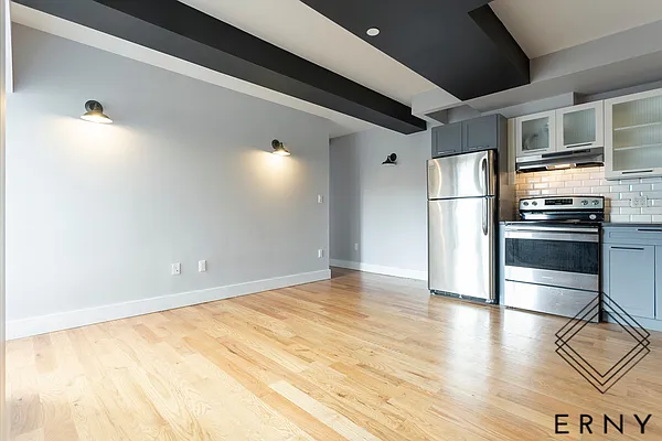 Rented by ERNY LLC | media 41