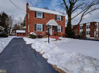 233 Springfield Rd, Aldan, PA 19018
