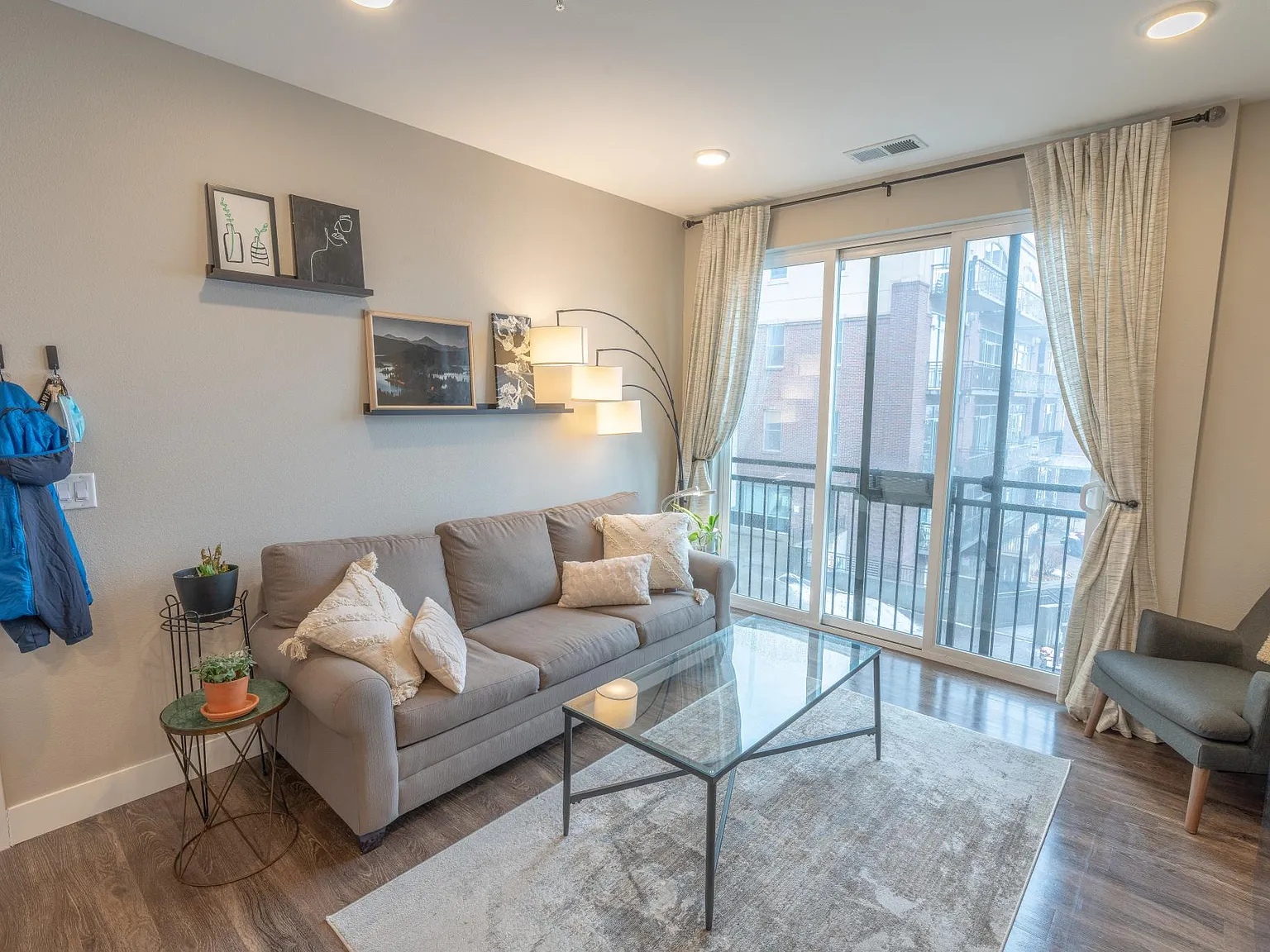 1 bed, 581 sqft, $1,650 — Photo 3