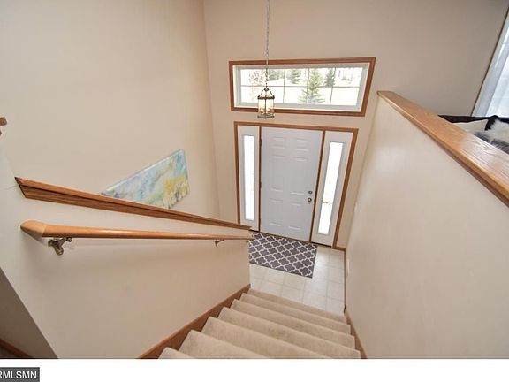 5th image of 15096 Farnham Ave N