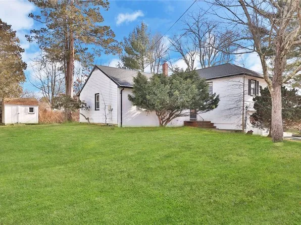 6 Anthony Court, Spring Valley, NY 10977