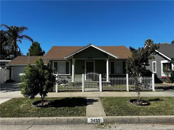 3455 Locust St, Riverside, CA 92501