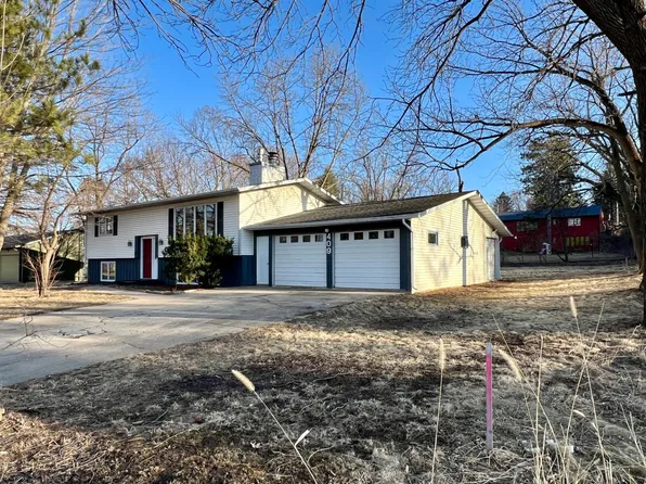 409 Juniper Ave W, Northfield, MN 55057