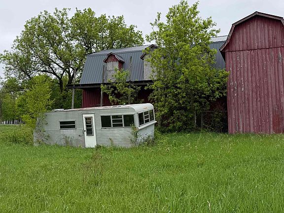 5th image of 1697 County Route 49