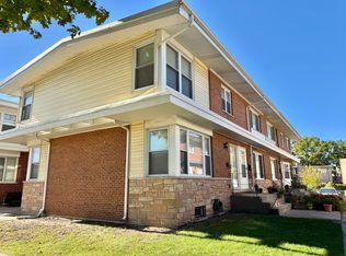 9038 Niles Center Rd, Skokie, IL 60076