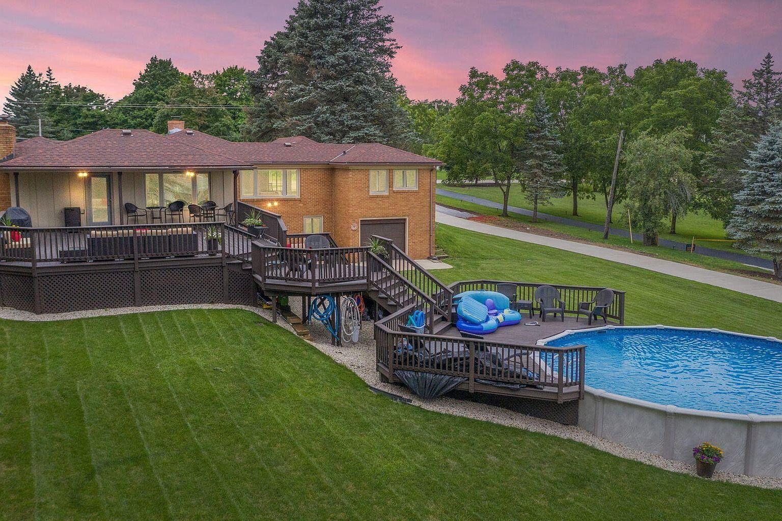 2225 N Newman Rd, Racine, WI 53406 Zillow