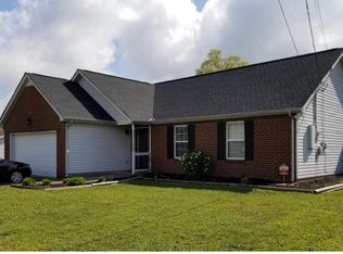 418 Barking Dr, Smyrna, TN 37167