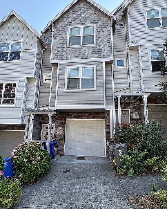 1st image of 2614 SW Water Ave