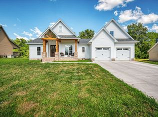 2320 Boyd Farris Rd, Cookeville, TN 38506