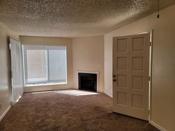 2nd image of 2515 H St #14