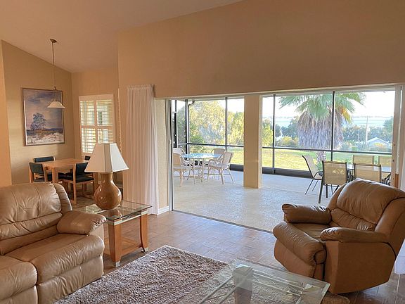 3rd image of 16517 Spring Park Dr