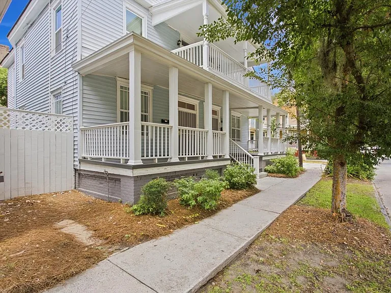 2301 Abercorn St #A — Photo 5