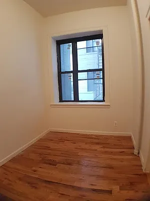 Rented by Lang Realty LLC | media 14