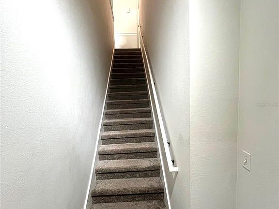 4th image of 225 Southern Pecan Cir Unit 205