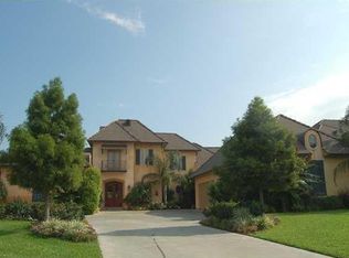 111 Masterspoint Dr, Broussard, LA 70518