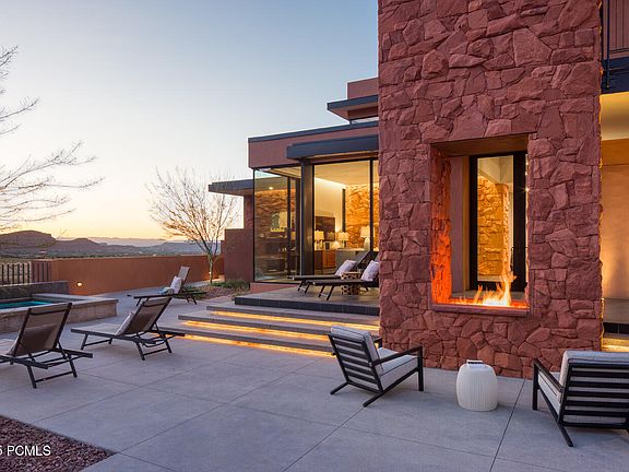2nd image of 768 Sanctuary Pl
