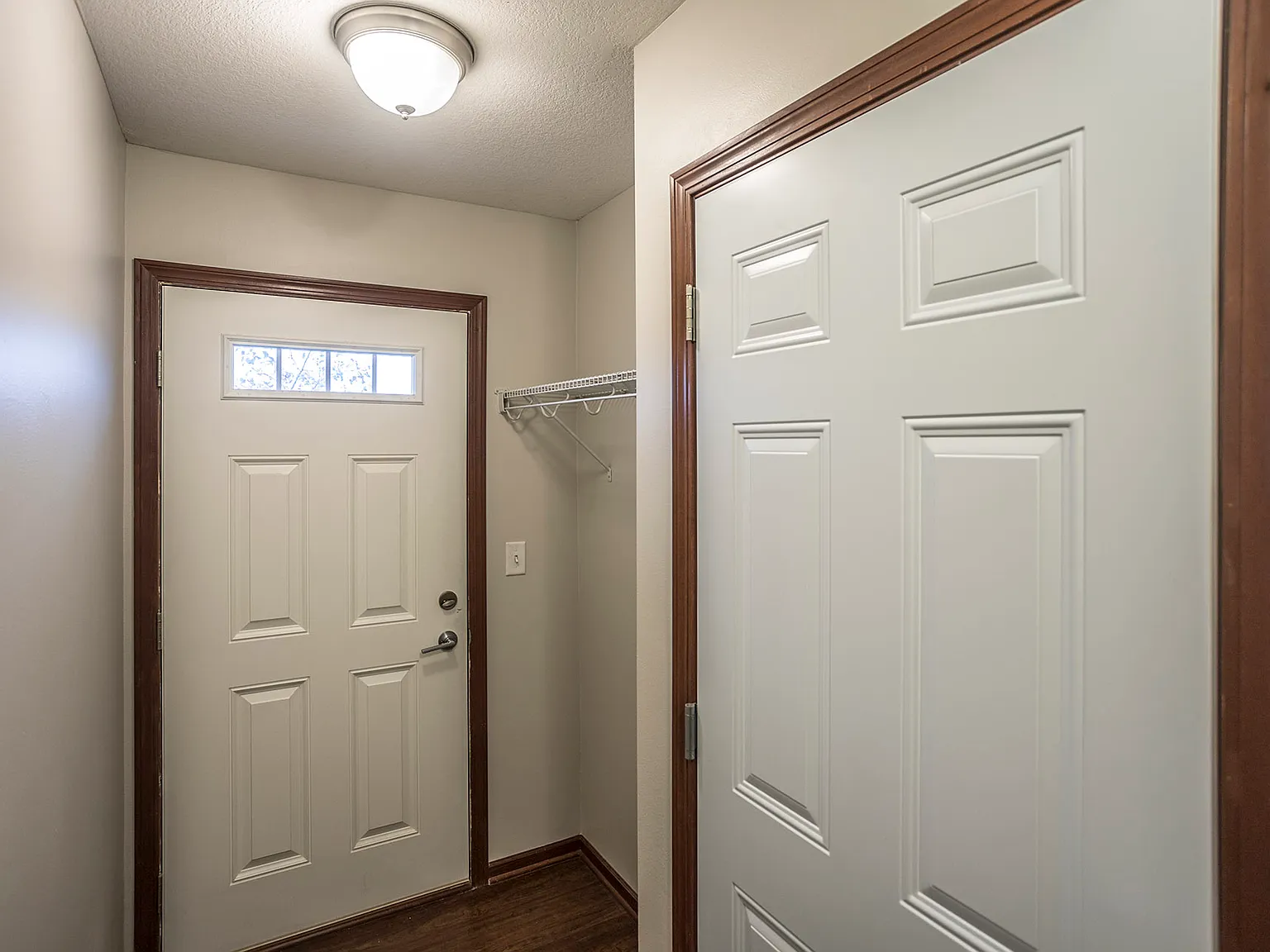 2 bed, 1056 sqft, $1,450 — Photo 3