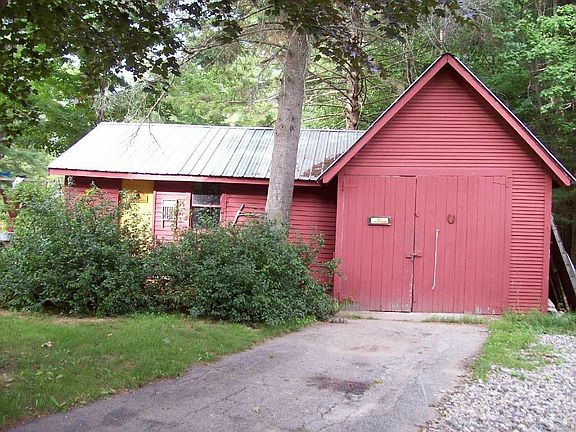 One-Car Garage