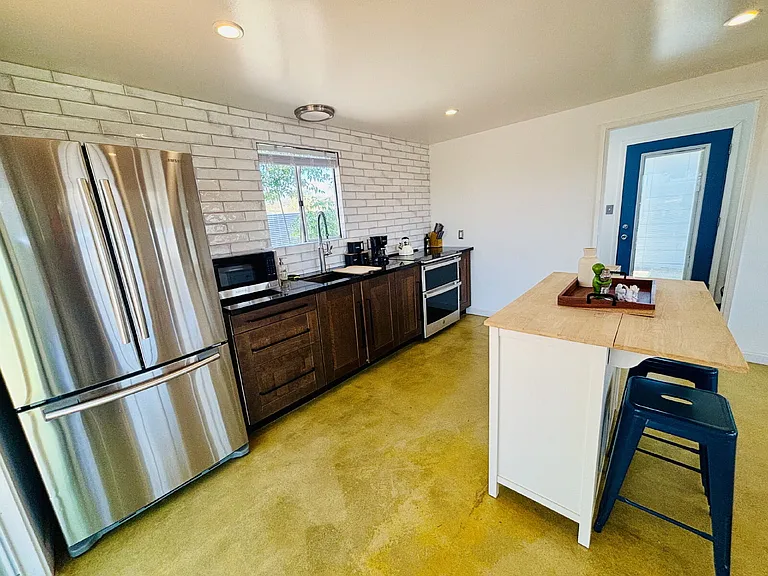 63208 Sandola Ln — Photo 7