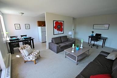 1st image of 191 Lisgar Ave