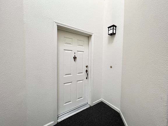 2nd image of 522 Marble Arch Ave