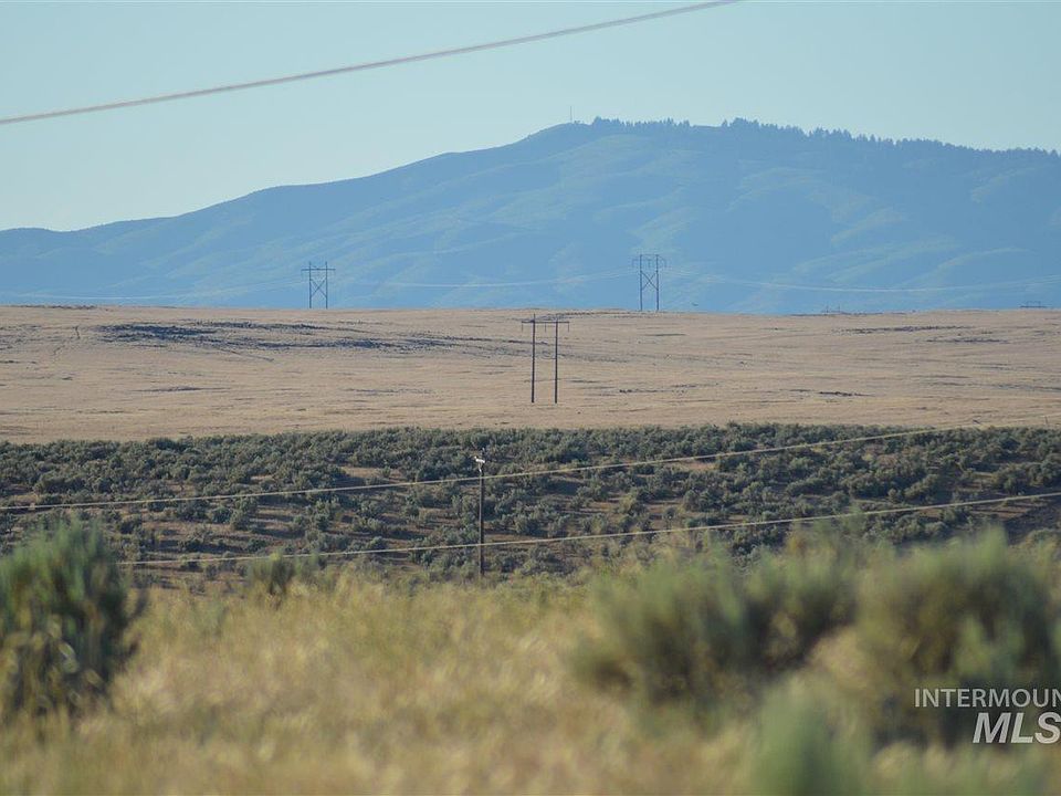 2nd image of L3 E Fawn Dr