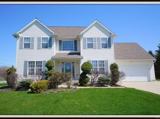 3105 Angle Rd, Orchard Park, NY 14127