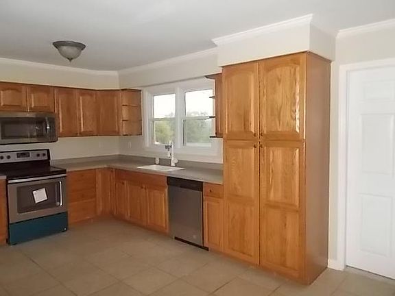 5th image of 4200 Terrace View Dr