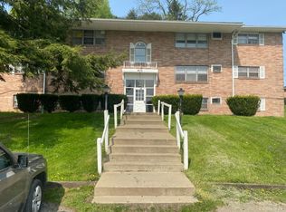 407 Colonial Dr #47, Steubenville, OH 43952