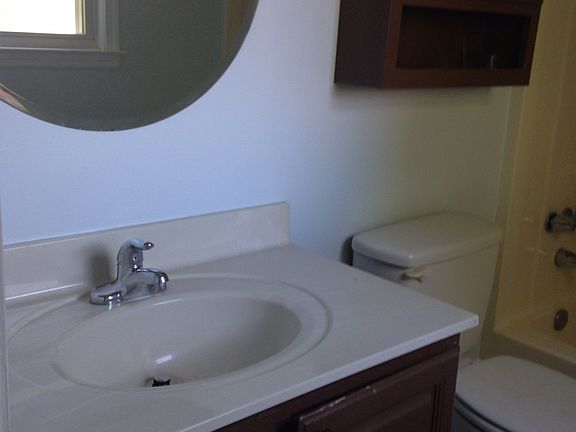 5th image of 1740 Petree Dr