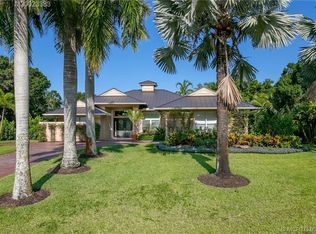 5024 SW Orchid Bay Dr, Palm City, FL 34990