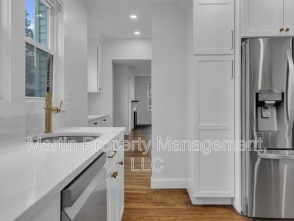 4th image of 116-118 White St