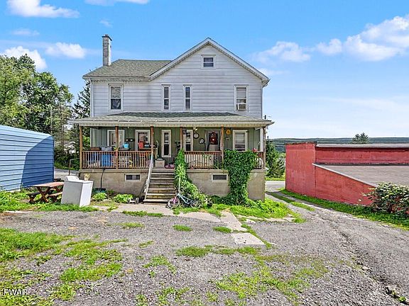 4th image of 615 Higgins St