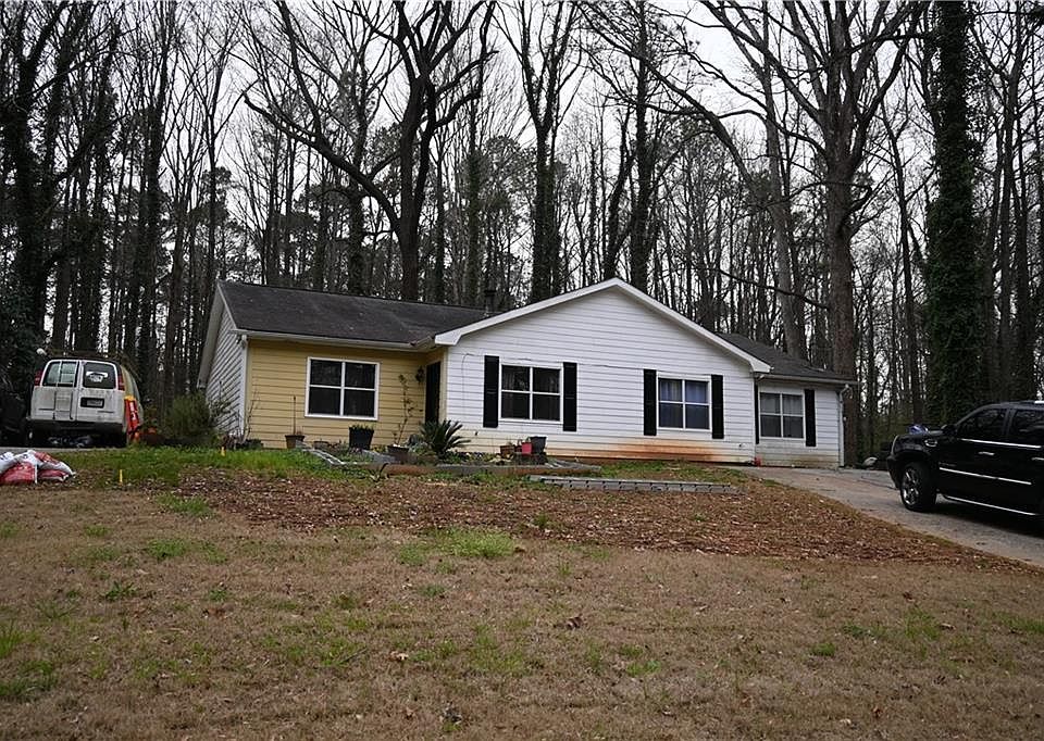 1st image of 348 Bradley Woods Ct NW