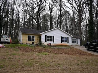 348 Bradley Woods Ct NW, Lilburn, GA 30047