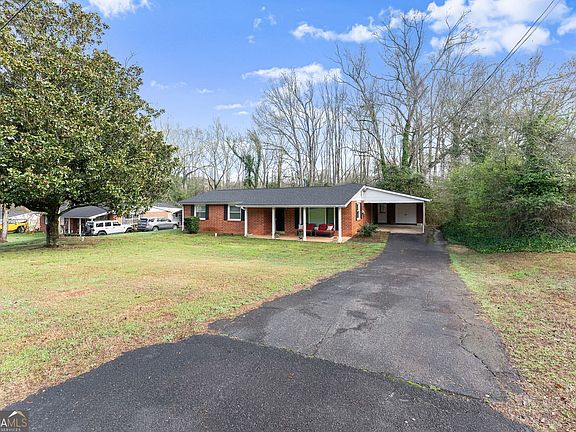 3rd image of 114 Duke St