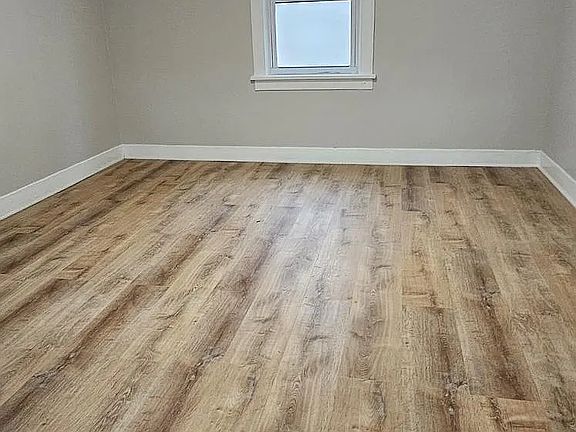5th image of 2 Livingston Ave APT 1