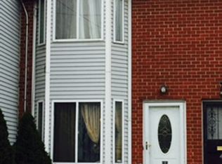 32 Northfield Court, Staten Island, NY 10303
