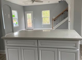 28 Magnolia Point Dr, Huffman, TX 77336