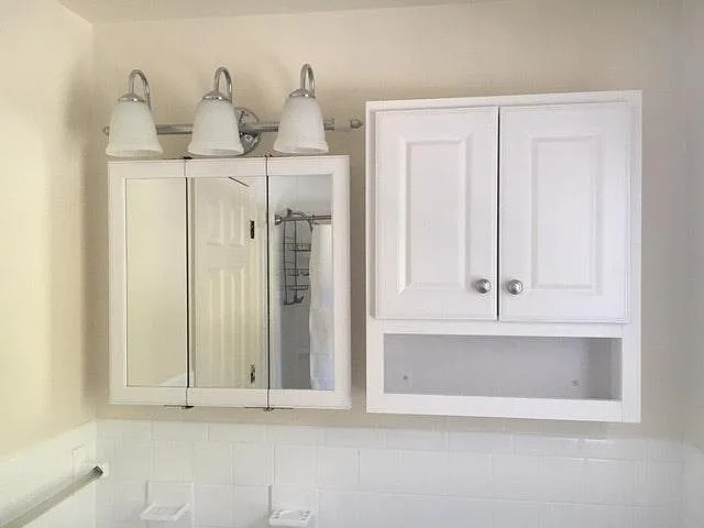 24 Hobart Ln #24 — Photo 5