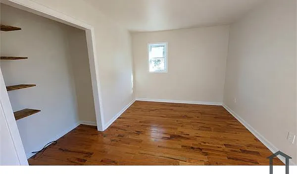 3915 Emerald North Dr — Photo 8