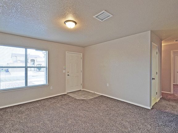 5th image of 14283 Hacienda Rock Dr