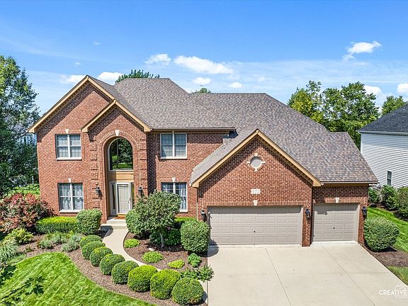 2nd image of 472 Arboretum Way