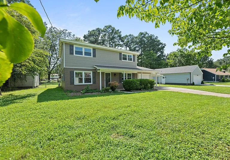 505 Forrest Park Ct NW — Photo 1