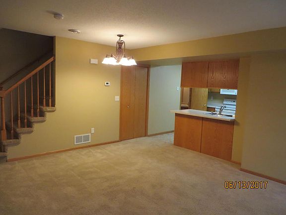 5th image of 3912 Meadow Brook Ct
