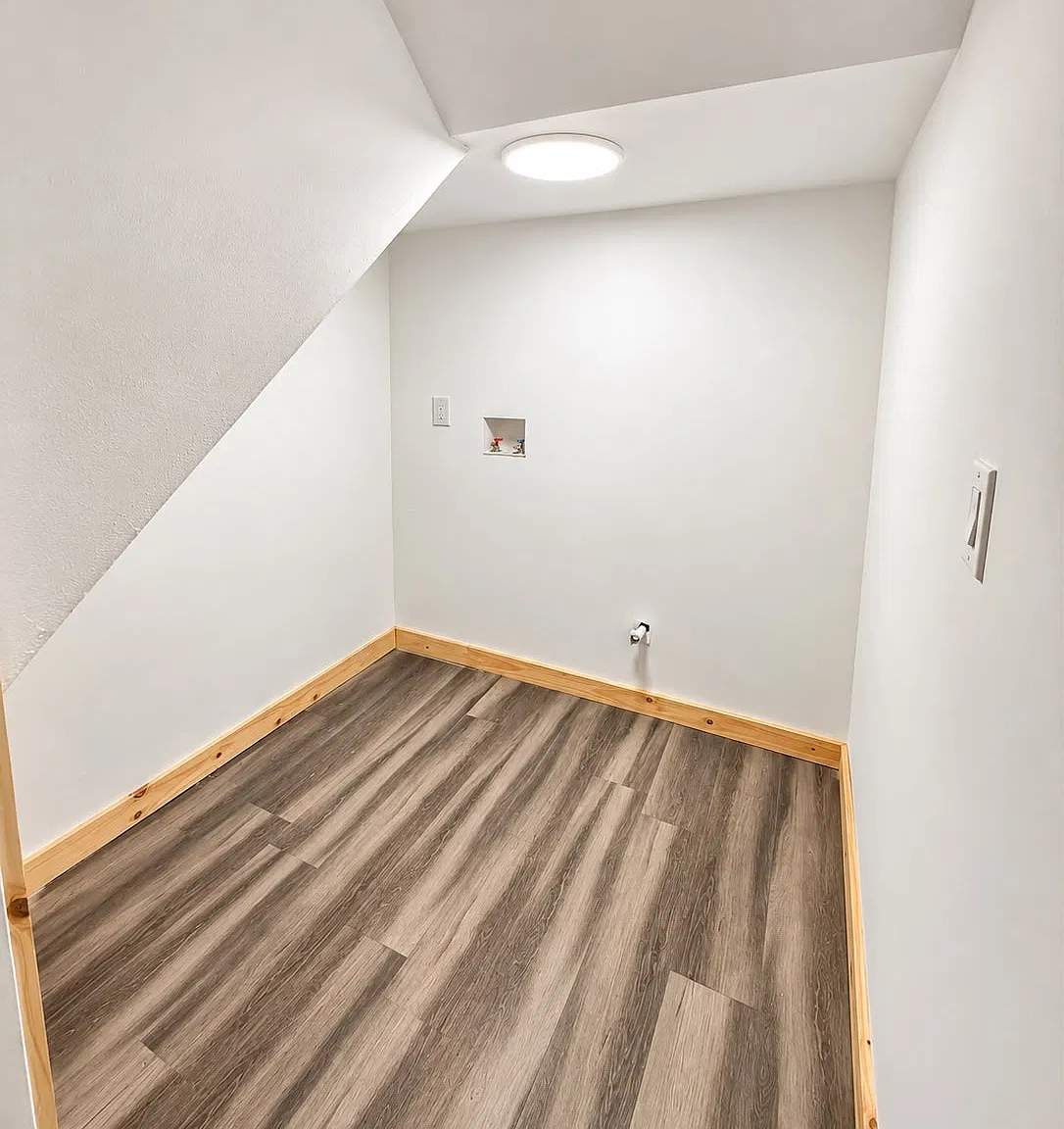 3 bed, $1,300 — Photo 3