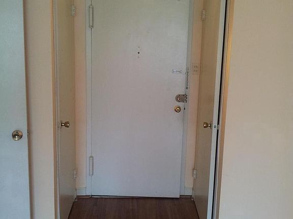 3rd image of 1111 Arlington Blvd APT 510