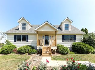 49854 Bemis Rd, Van Buren Township, MI 48111